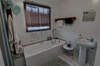 3 Bedroom Property for Sale in Baysvalley Free State